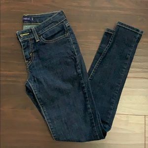 Dark blue jeans. Levi’s. 535 legging